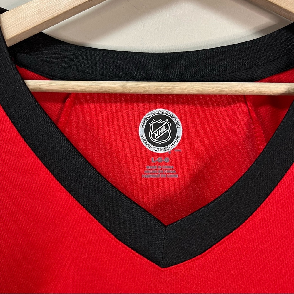 Chicago Blackhawks Hockey Jersey - Picture 5 of 5